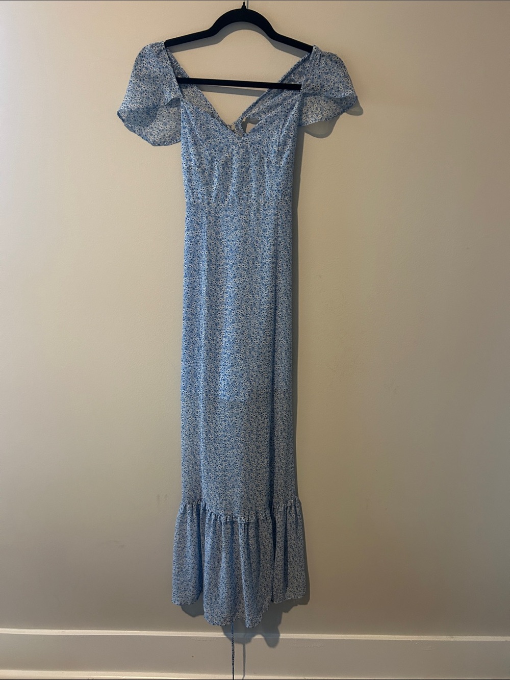 Altar’d State Light Blue Floral Maxi Dress with Puff Sleeves